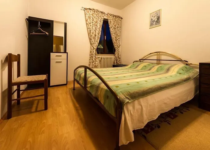 Villa Vista *